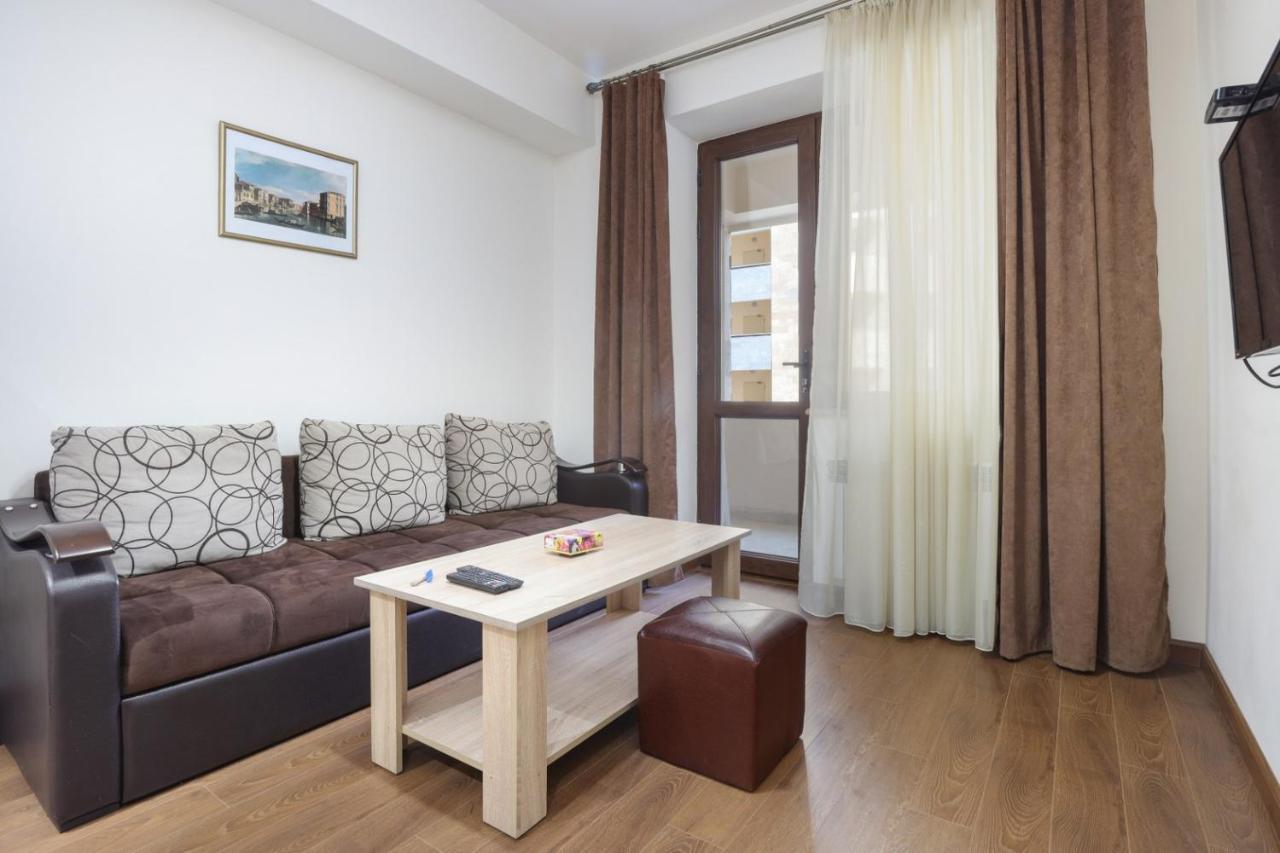 Stay Inn-Apartments On Buzand 17 Jerevan Eksteriør billede